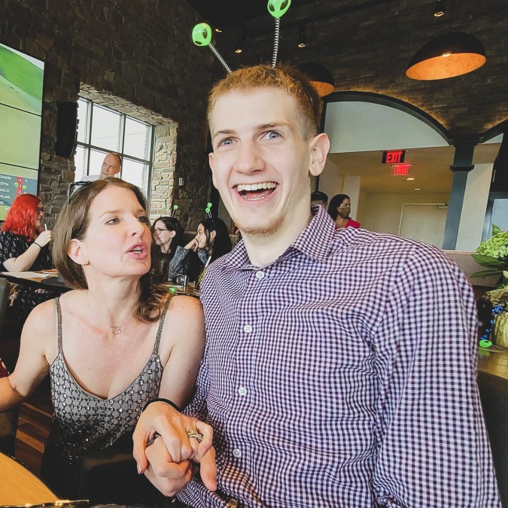 Meet your Posher, Kelly